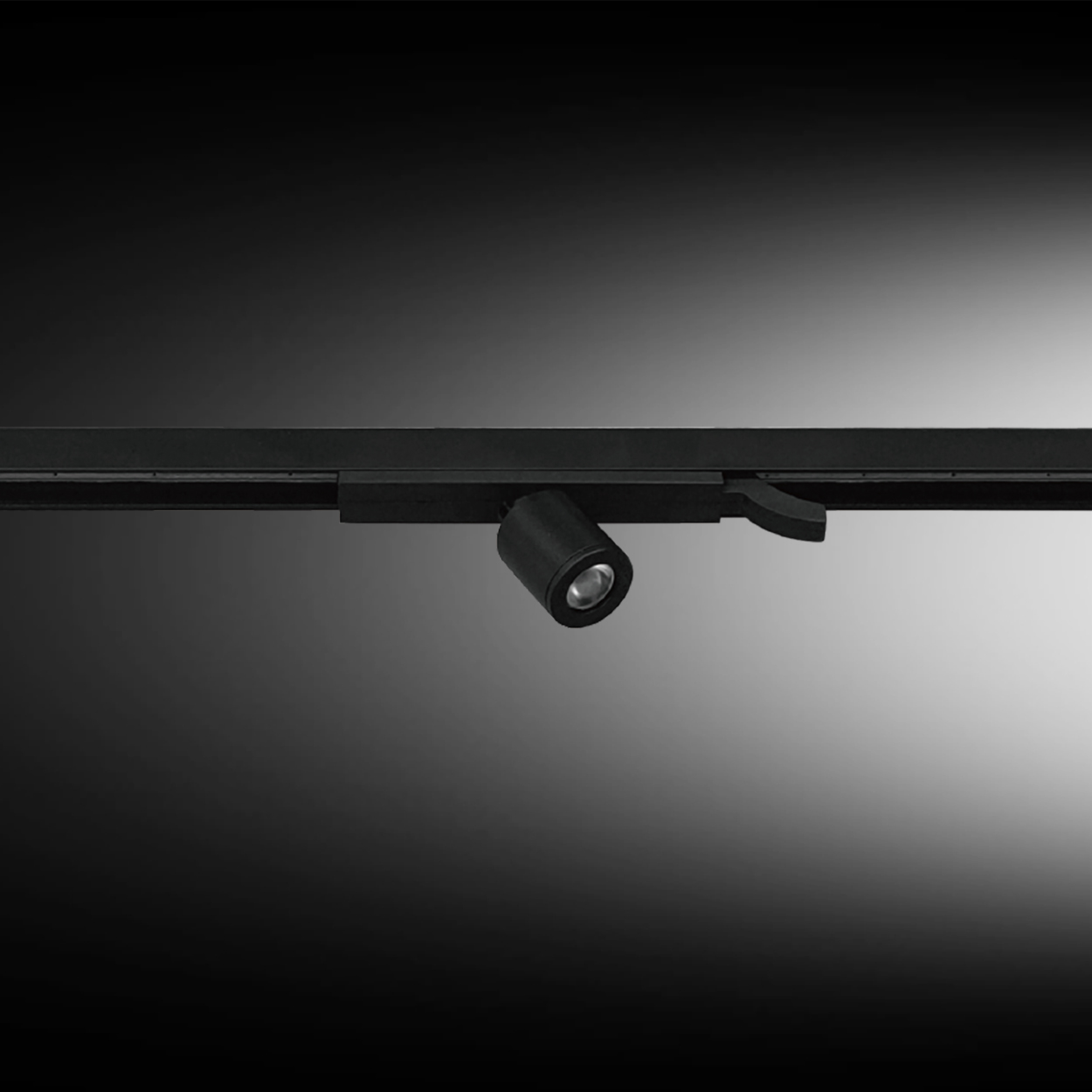 SP-22626-B Track light