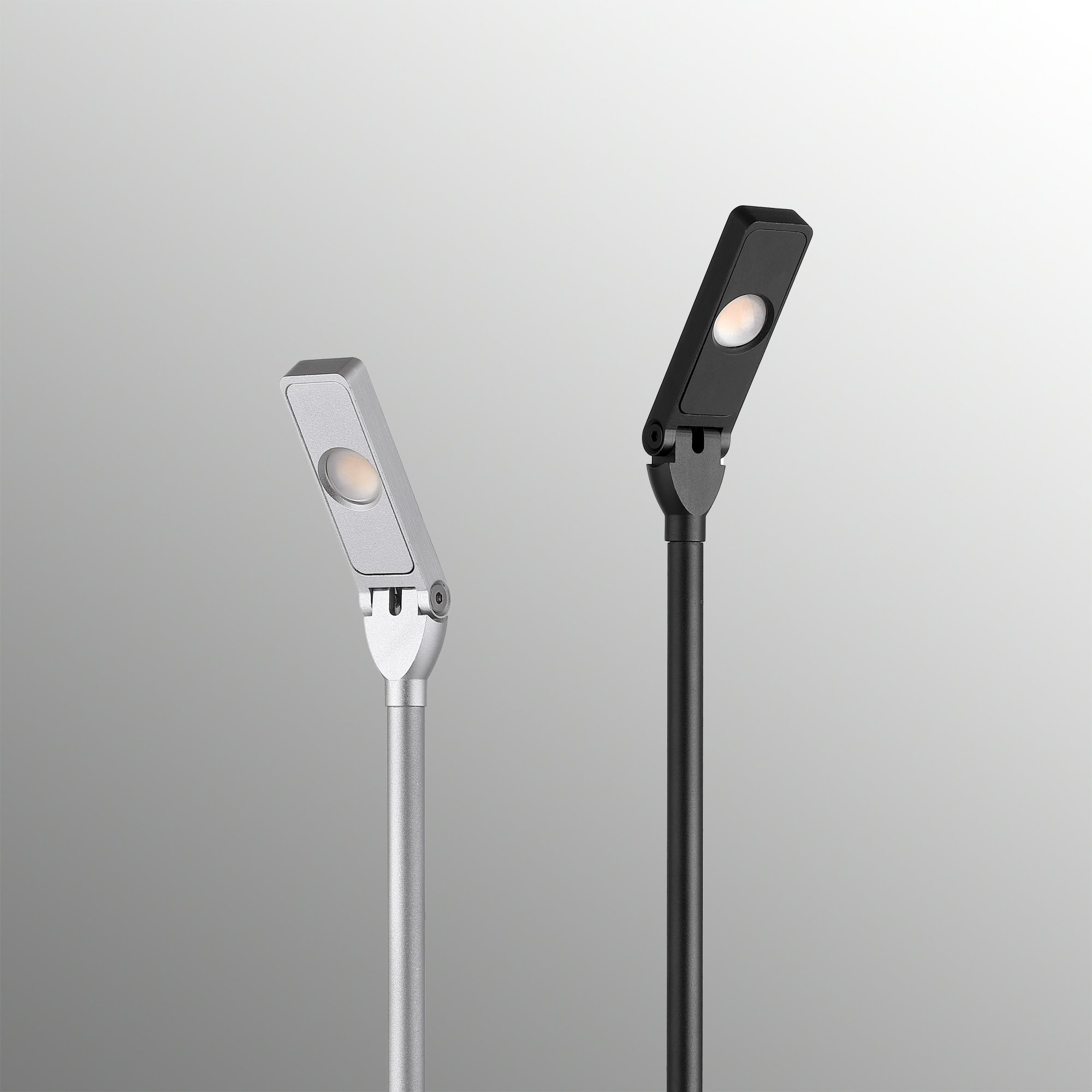 SP-15029  Rotate vertically to adjust the clock pole light